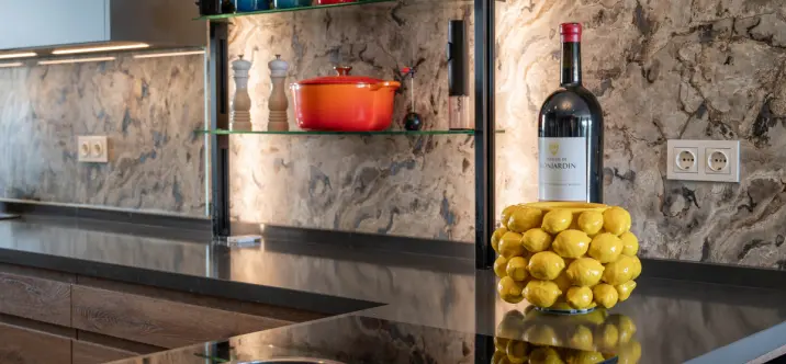 Venta de apartamento en planta media en San Pedro de Alcántara 3