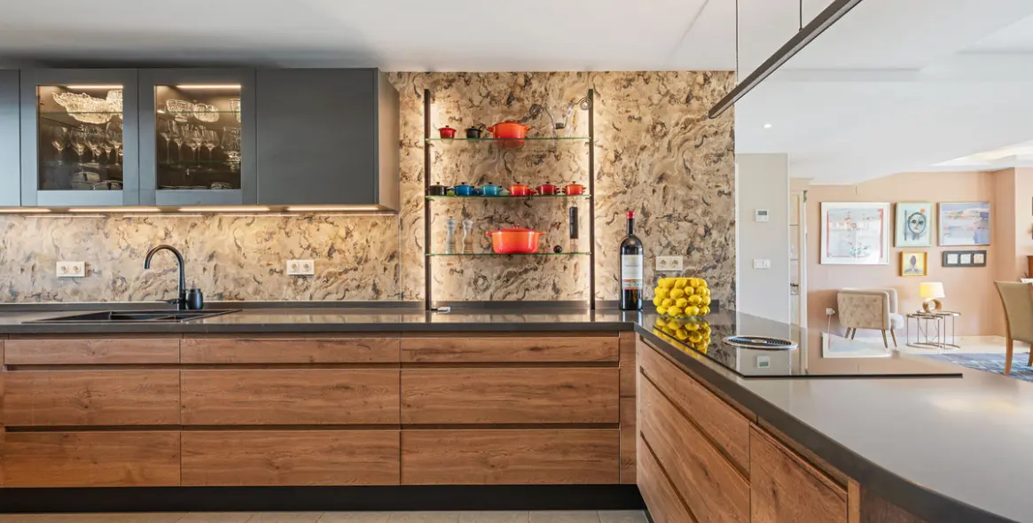 Venta de apartamento en planta media en San Pedro de Alcántara 6