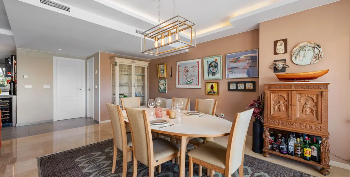 Venta de apartamento en planta media en San Pedro de Alcántara 14