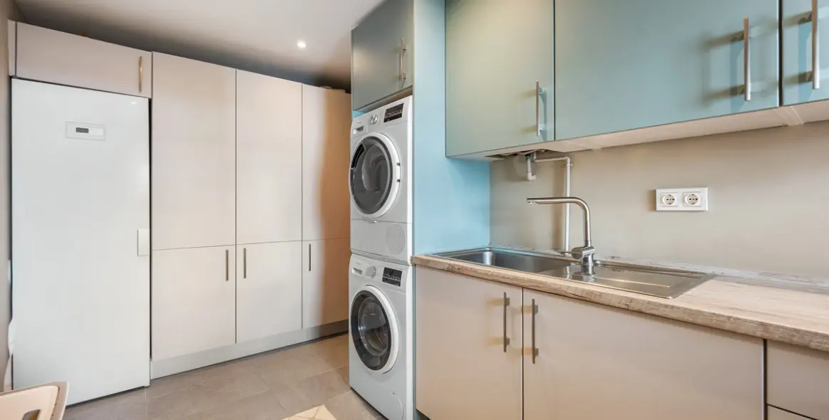 Venta de apartamento en planta media en San Pedro de Alcántara 38