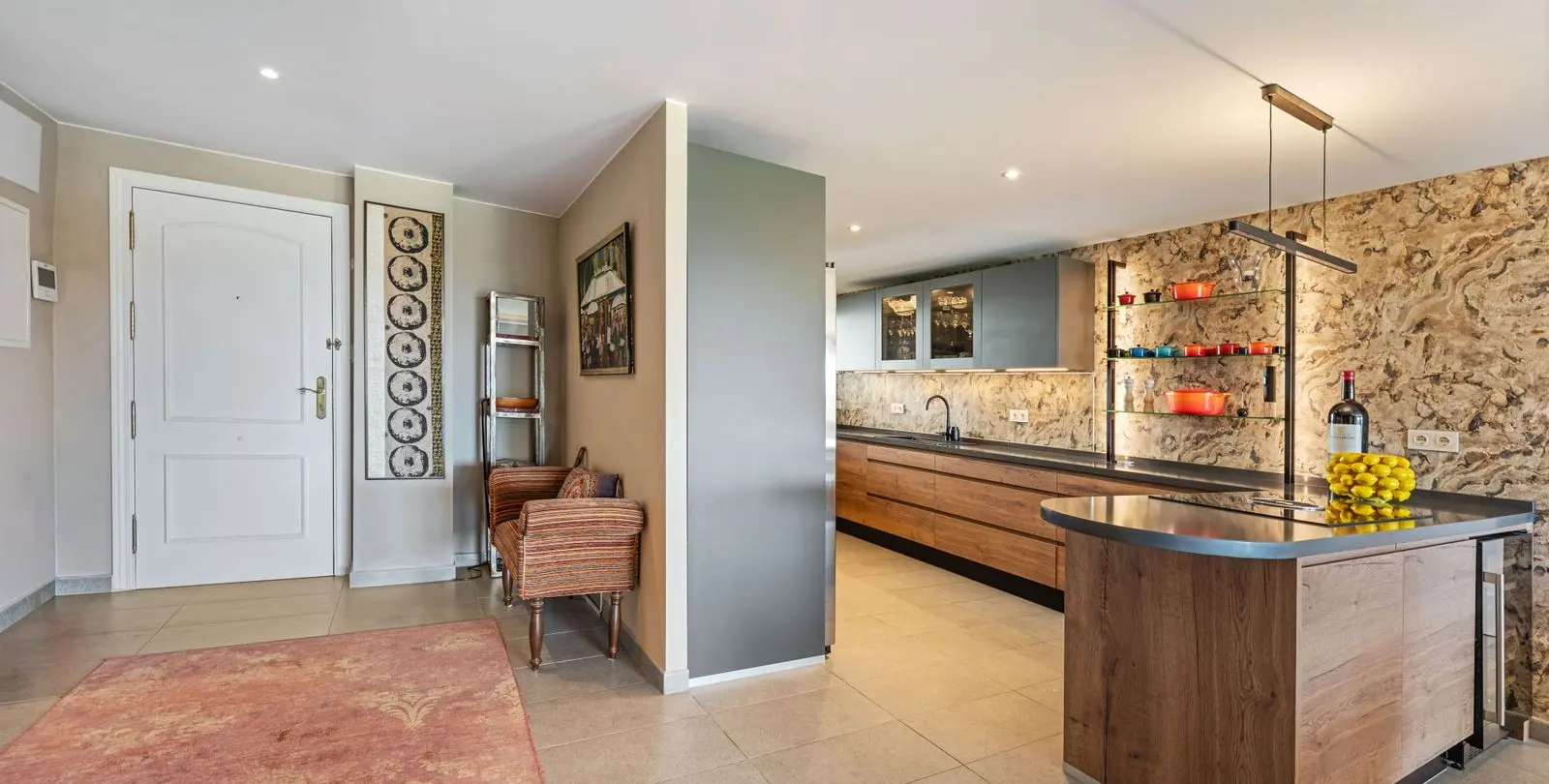 Sale of middle floor apartment in Guadalmina Alta 5