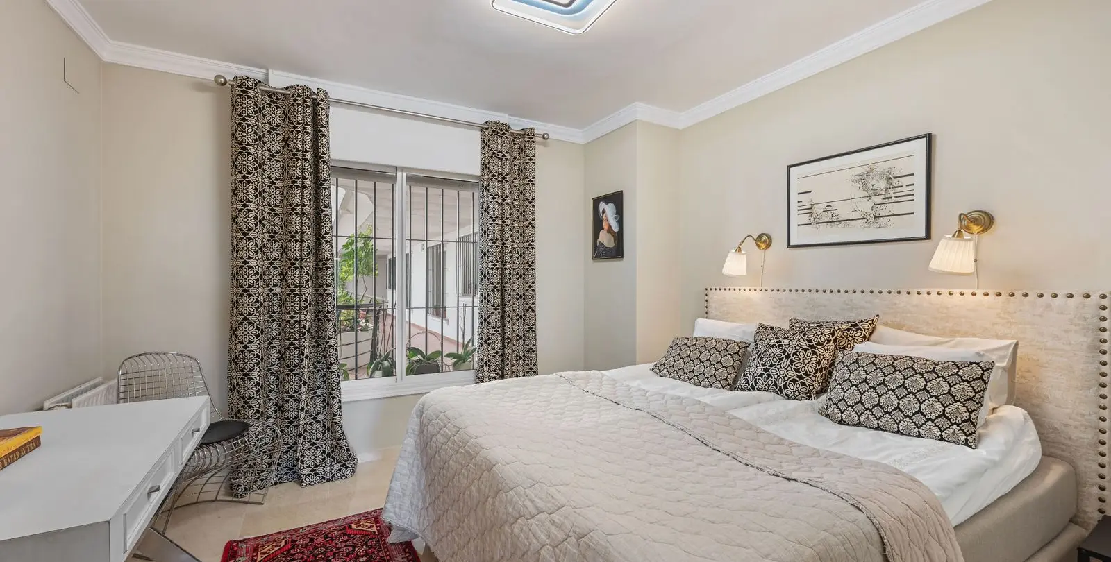 Sale of middle floor apartment in Guadalmina Alta 33