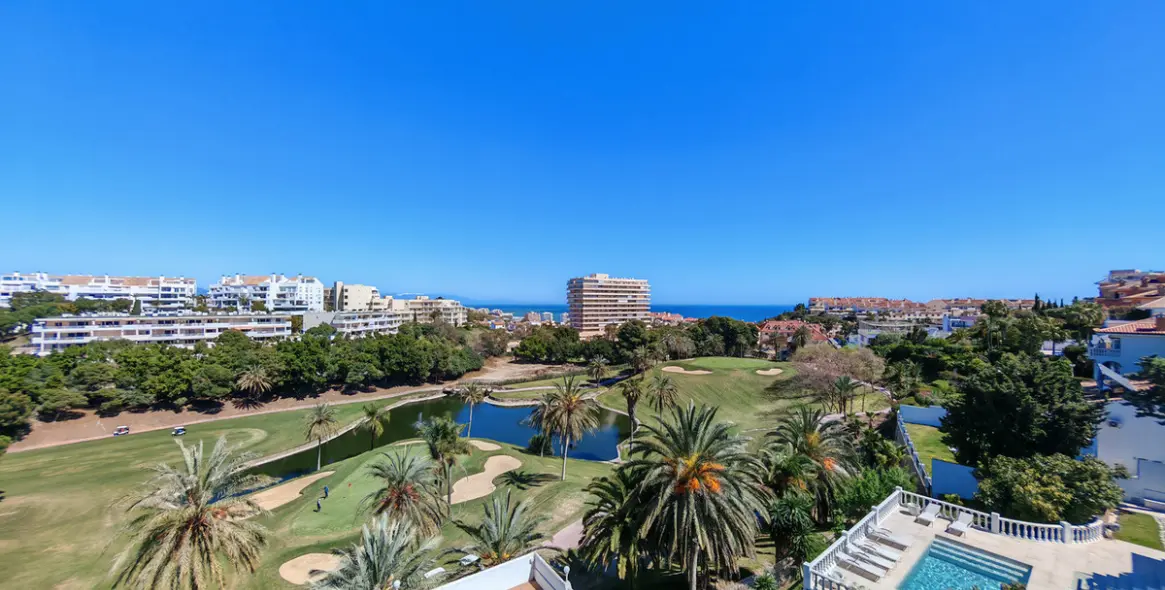 Venta de casa pareada en Benalmadena 2