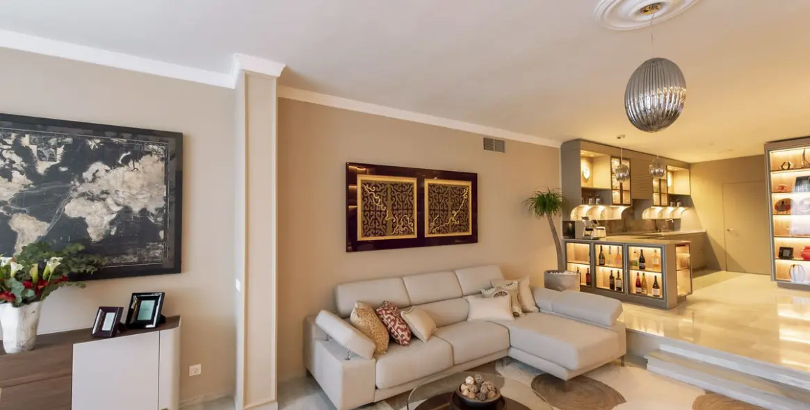 Venta de adosado en Nueva Andalucía 19