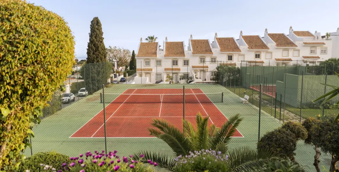 Venta de adosado en Nueva Andalucía 38