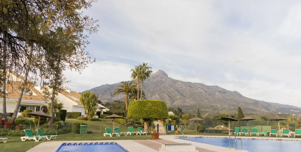 Venta de adosado en Nueva Andalucía 39