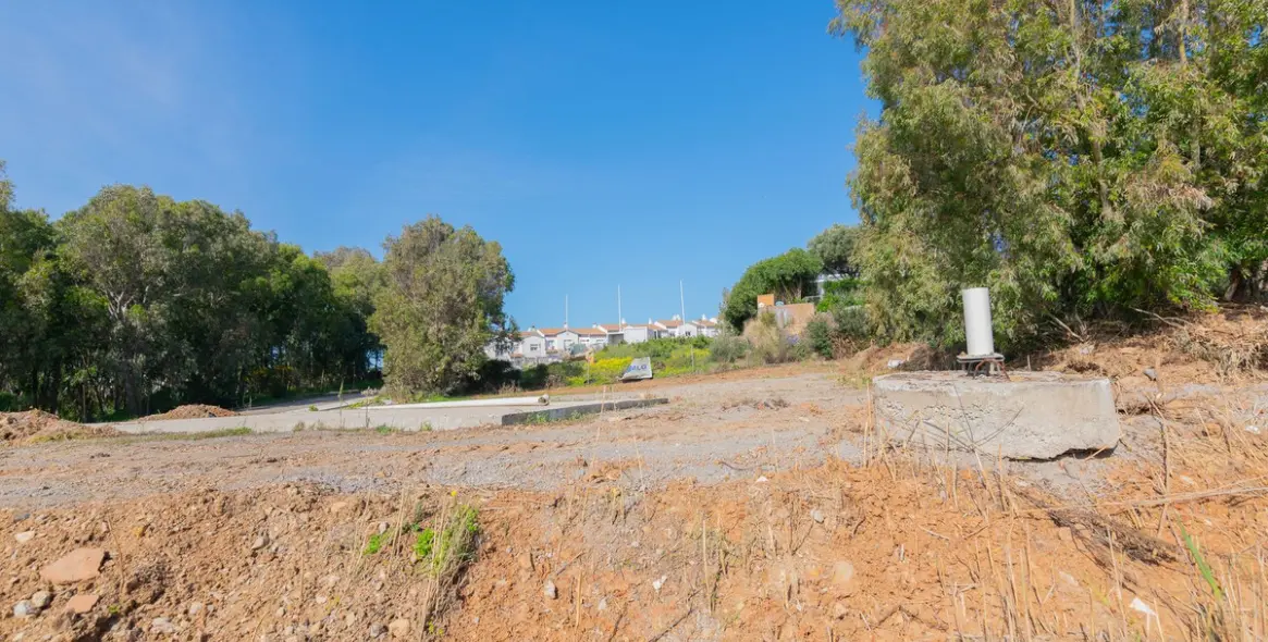 Venta de parcela residencial en Manilva 23