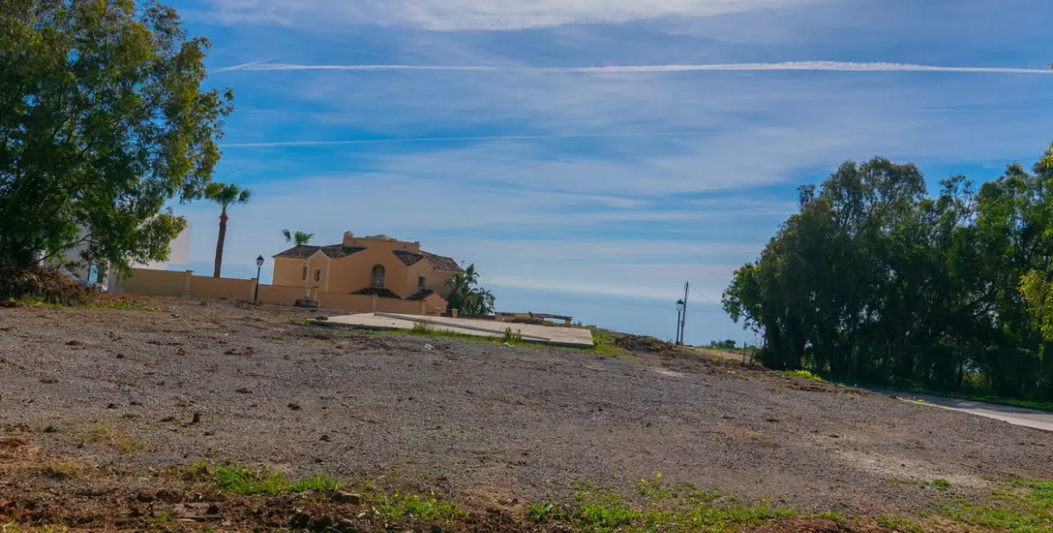 Venta de parcela residencial en Manilva 26