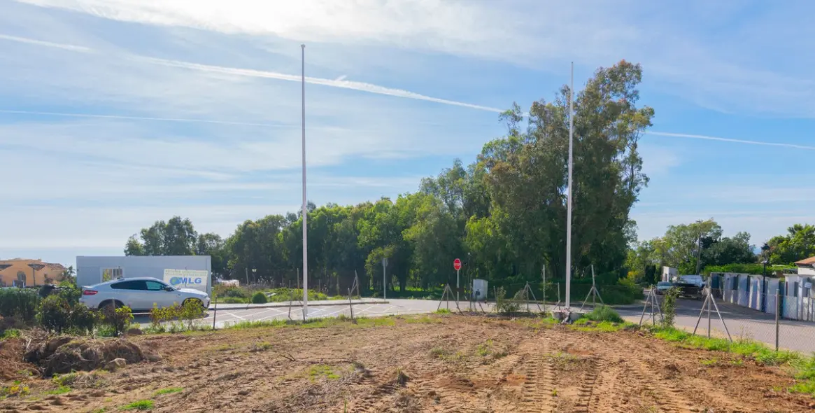 Venta de parcela residencial en Manilva 35