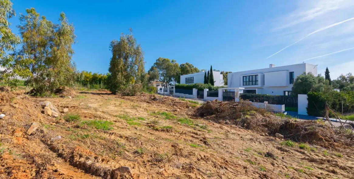 Venta de parcela residencial en Manilva 36