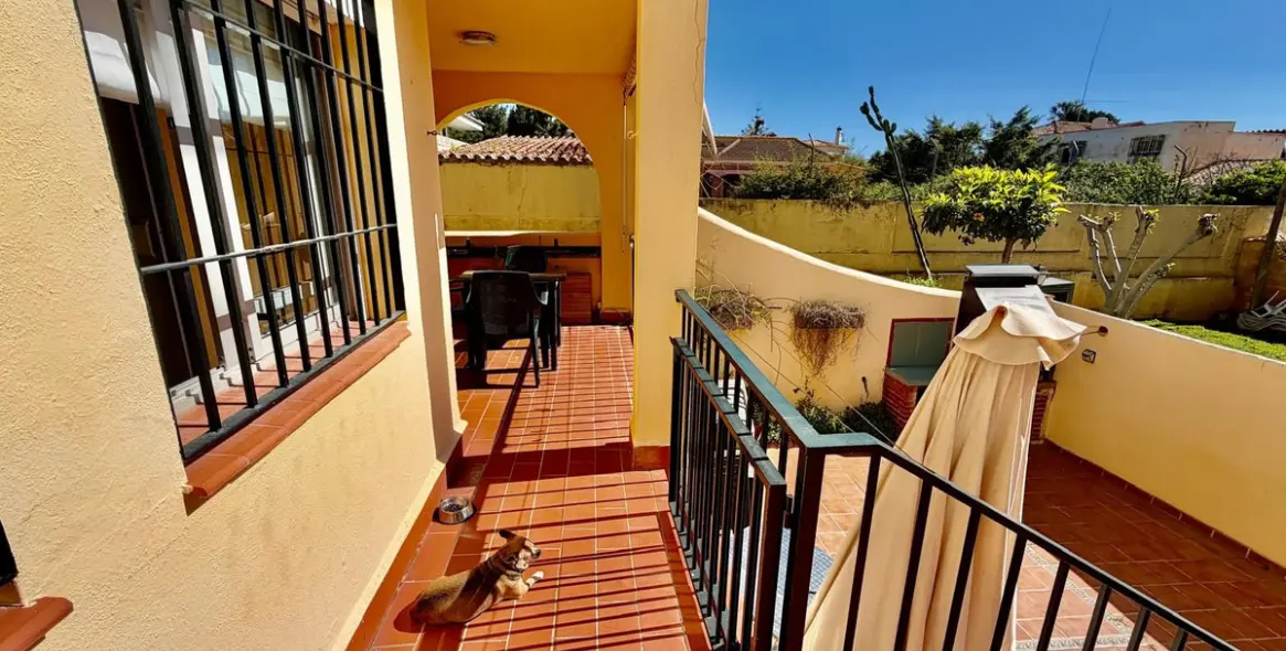 Venta de apartamento en planta media en Torremolinos 3