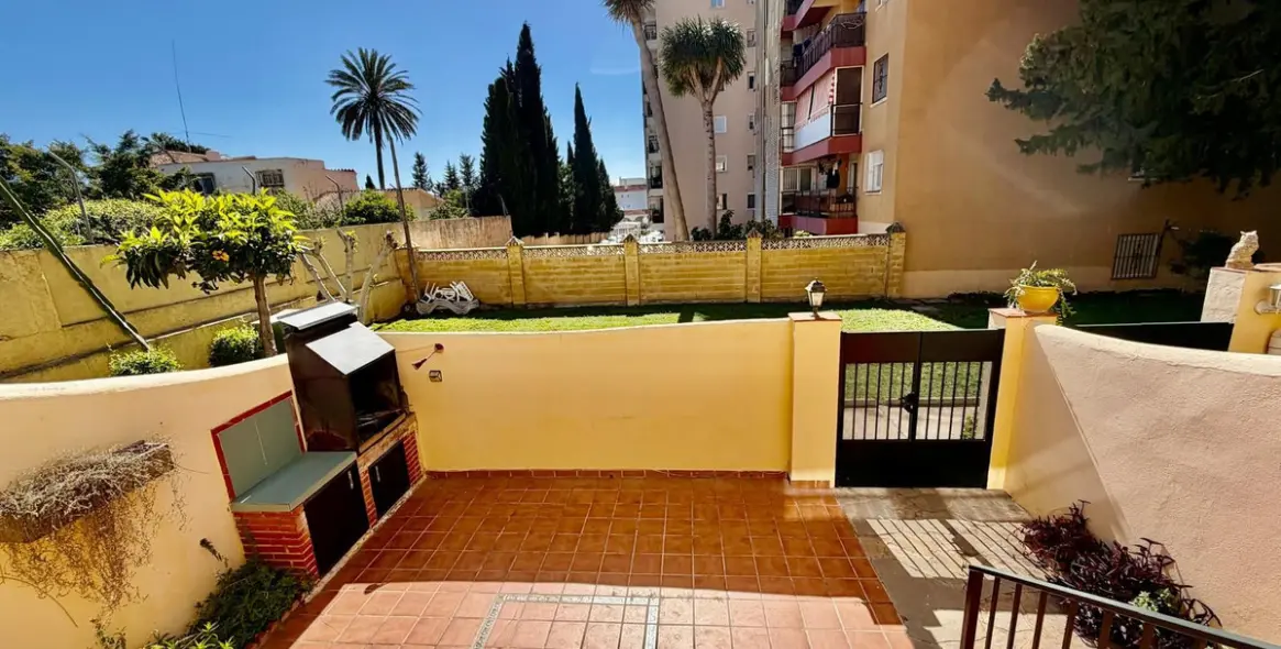 Venta de apartamento en planta media en Torremolinos 5
