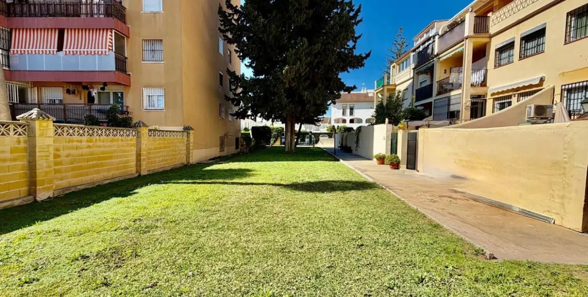 Venta de apartamento en planta media en Torremolinos 7