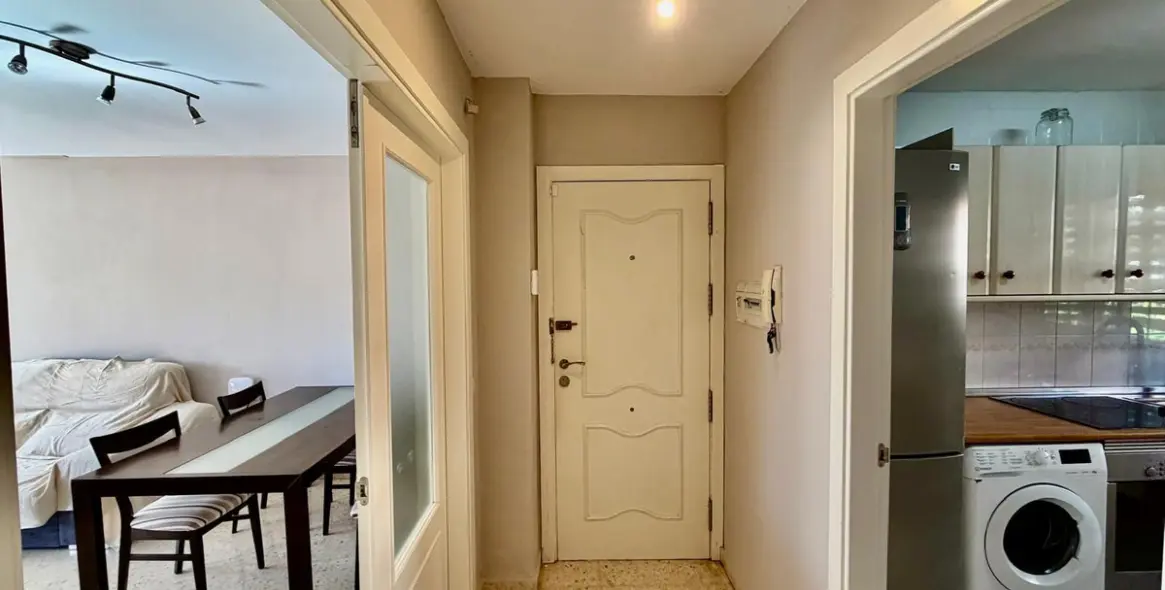 Venta de apartamento en planta media en Torremolinos 11