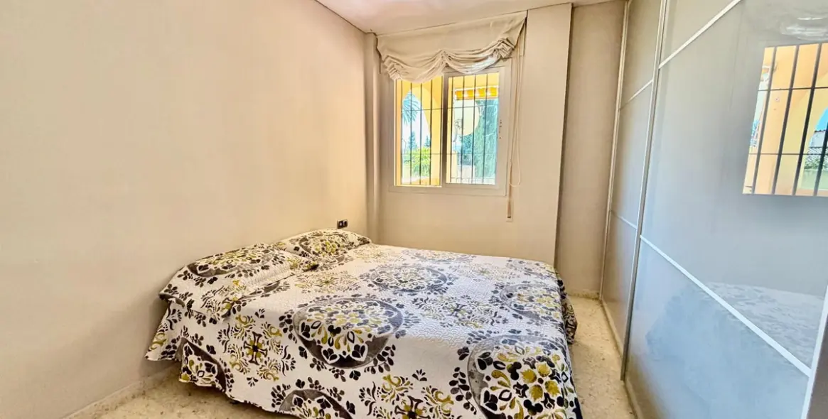 Venta de apartamento en planta media en Torremolinos 15