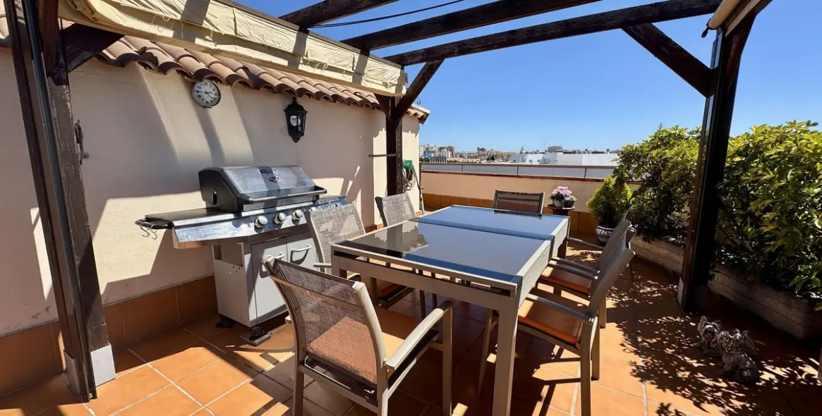 Venta de ático en Fuengirola 44