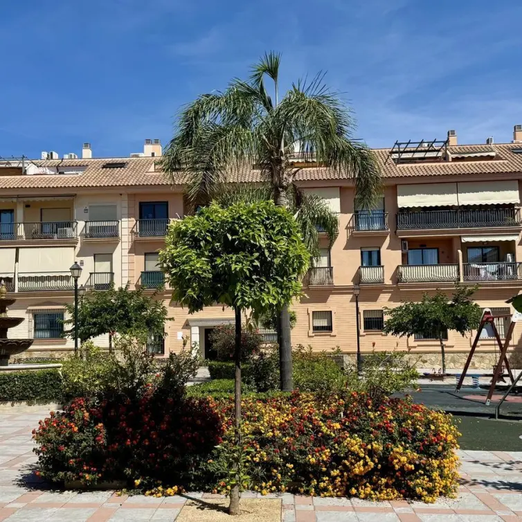 Sale of penthouse in Fuengirola