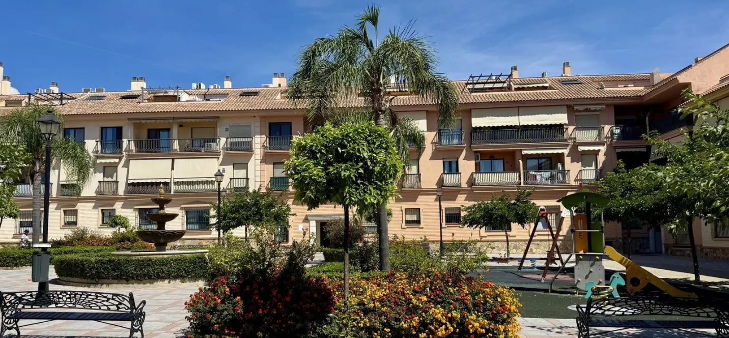 Sale of penthouse in Fuengirola 2
