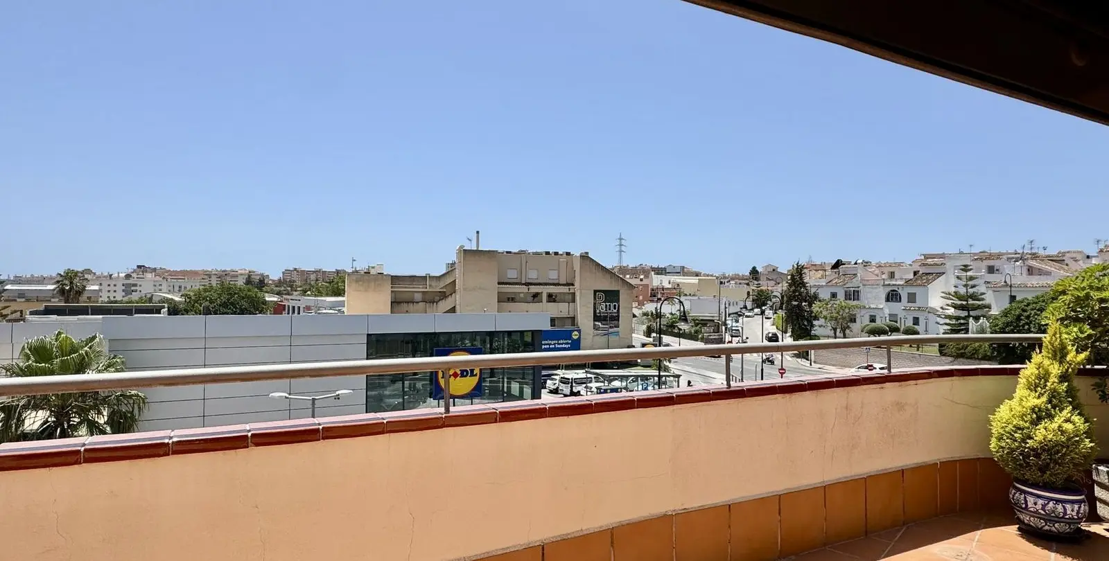 Sale of penthouse in Fuengirola 14