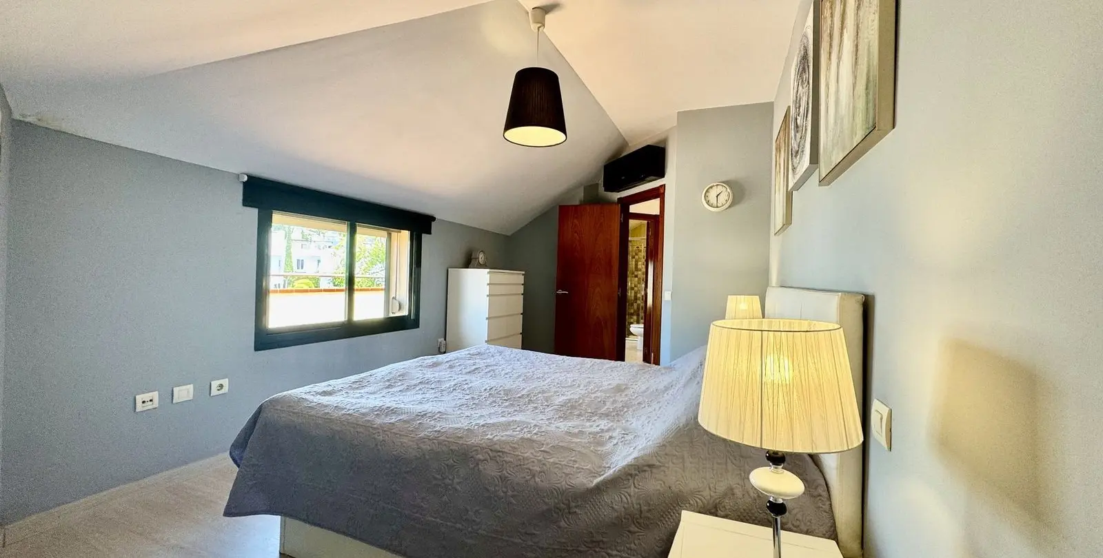 Sale of penthouse in Fuengirola 38