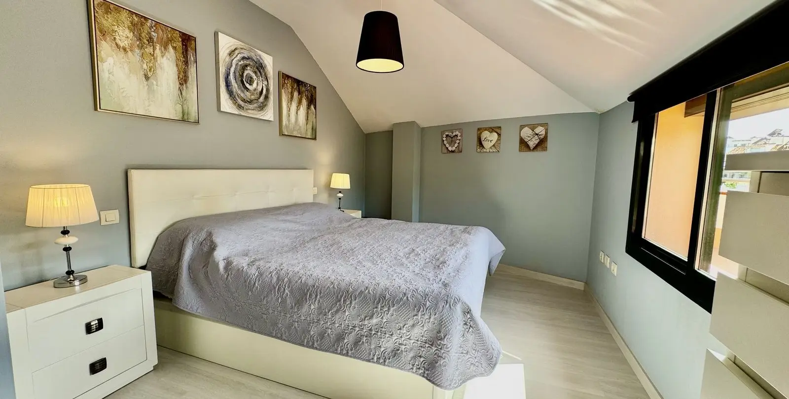 Sale of penthouse in Fuengirola 40