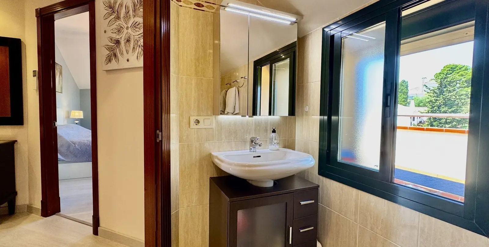 Sale of penthouse in Fuengirola 46
