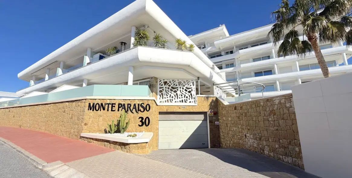 Venta de apartamento en planta media en Torreblanca 1