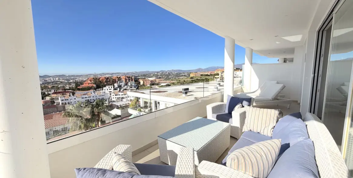 Venta de apartamento en planta media en Torreblanca 6