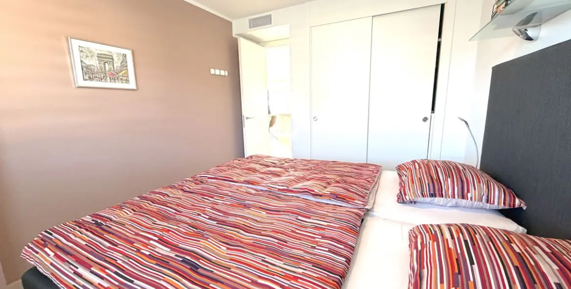 Venta de apartamento en planta media en Torreblanca 25