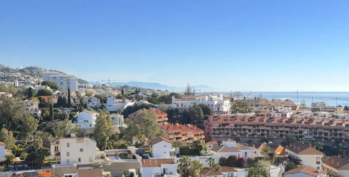 Venta de apartamento en planta media en Torreblanca 42