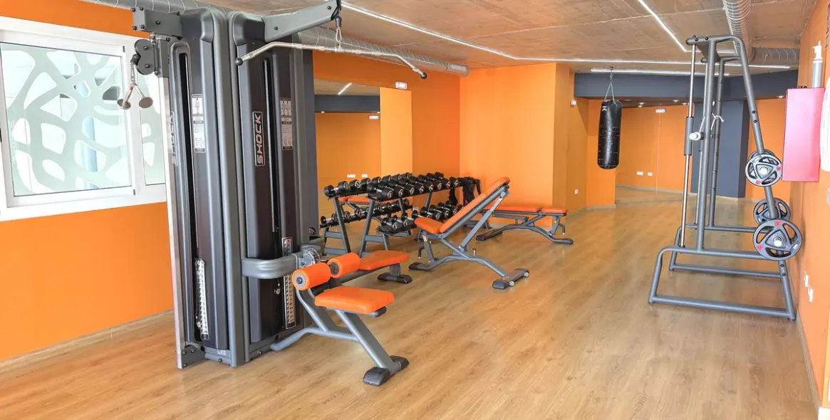 Venta de apartamento en planta media en Torreblanca 48