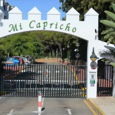 Sale of ground floor apartment in Calahonda