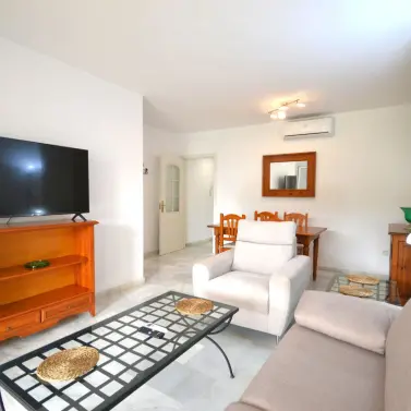 Sale of ground floor apartment in Calahonda