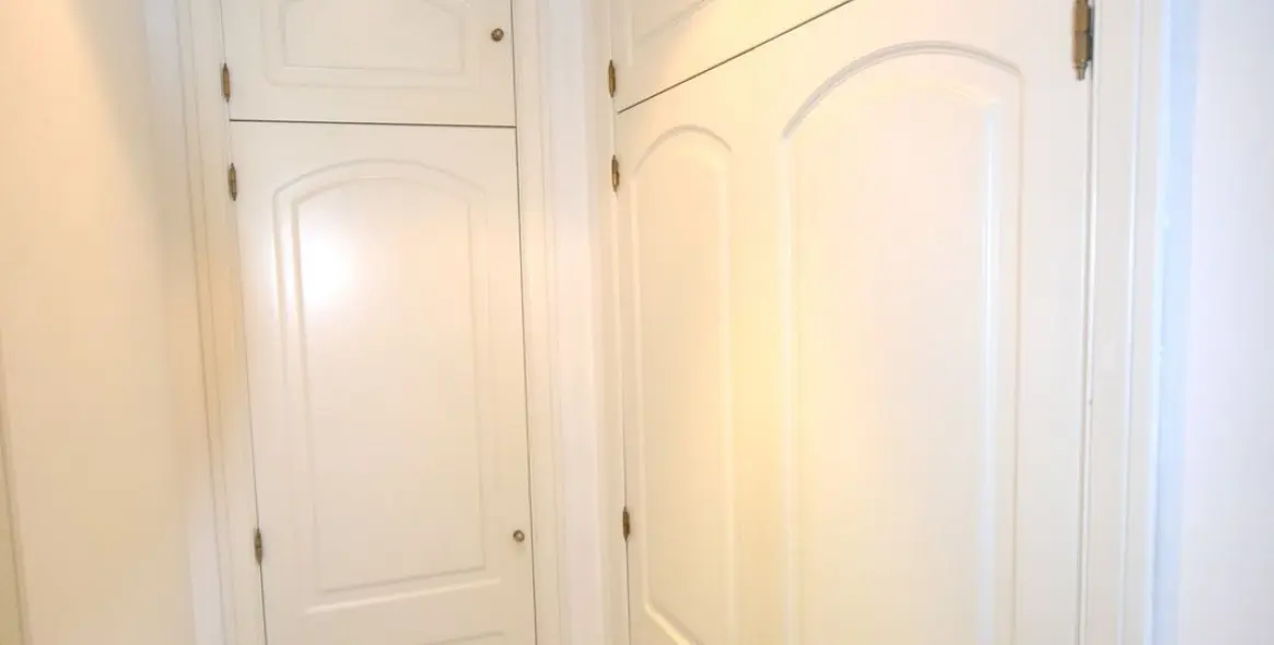 Sale of ground floor apartment in Calahonda 51