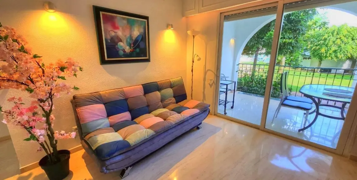Sale of ground floor apartment in Estepona 3