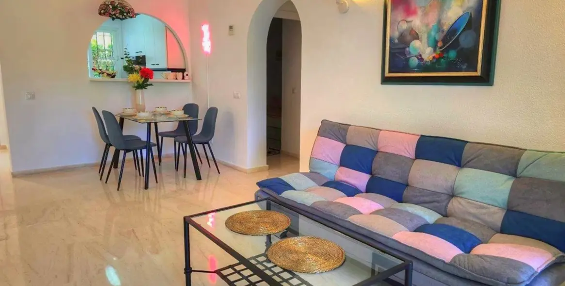 Sale of ground floor apartment in Estepona 7