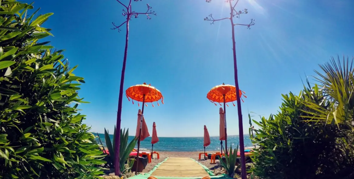 Sale of ground floor apartment in Estepona 38