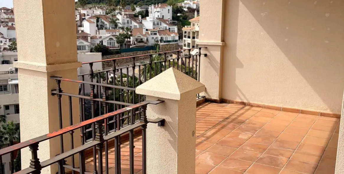 Продажа апартаментов на среднем этаже в Mijas 4