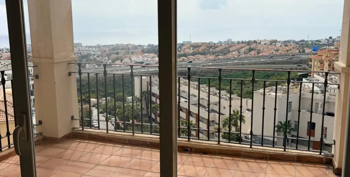 Продажа апартаментов на среднем этаже в Mijas 7