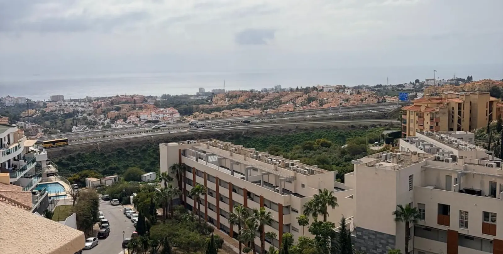 Sale of middle floor apartment in Mijas 24