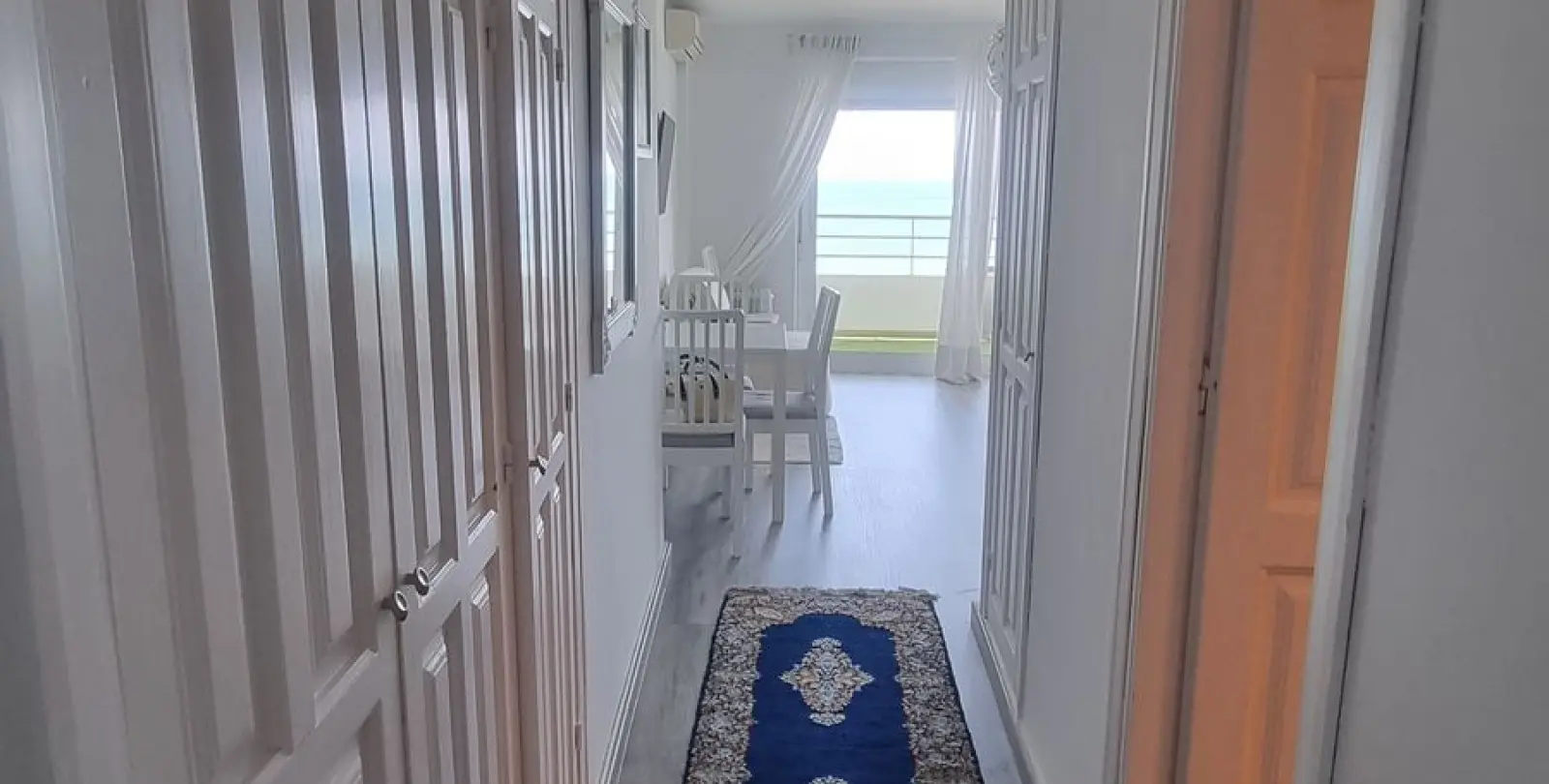 Sale of studio in Calahonda 8