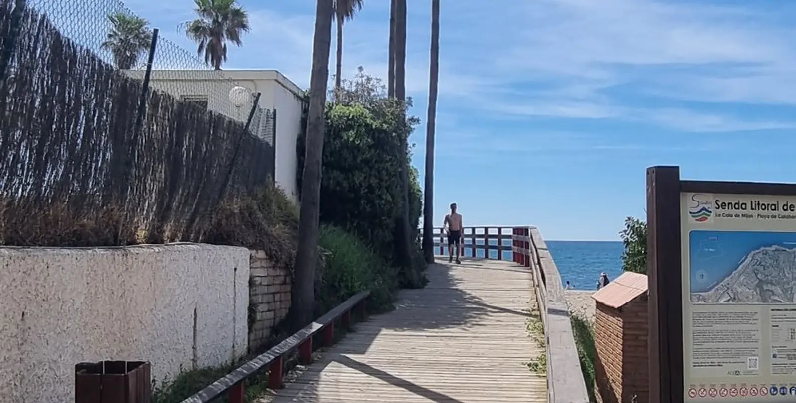 Sale of studio in Calahonda 15