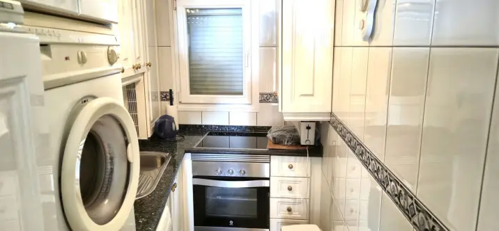 Sale of penthouse in Puerto de Cabopino 4