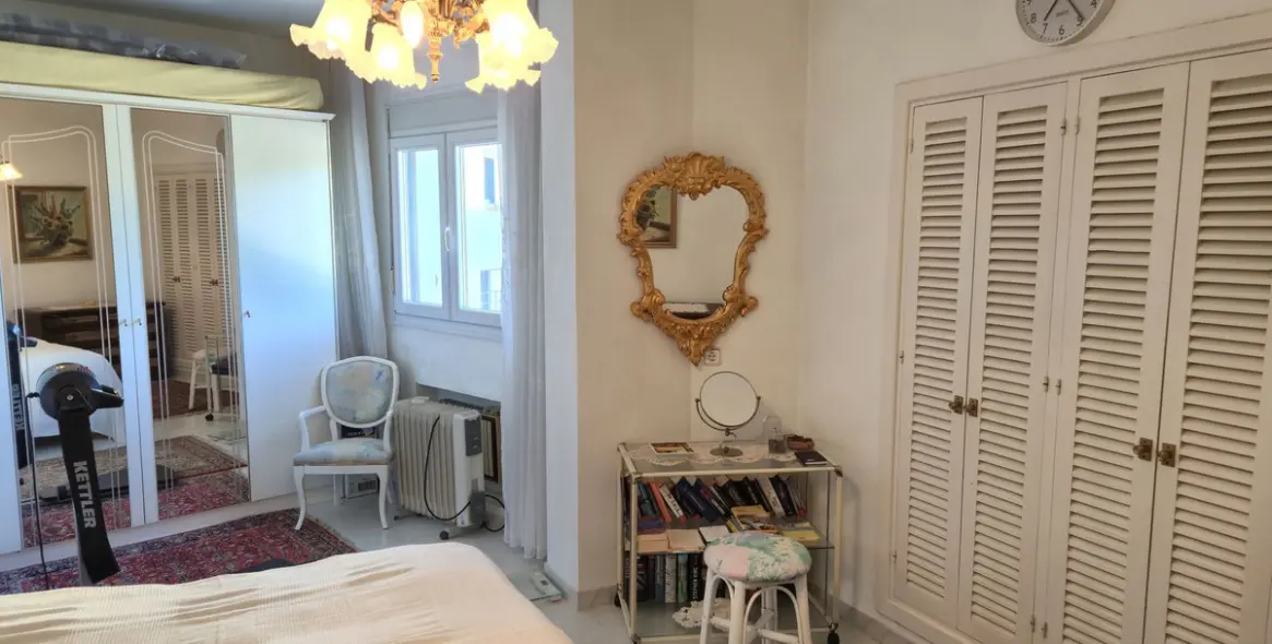 Sale of penthouse in Puerto de Cabopino 11