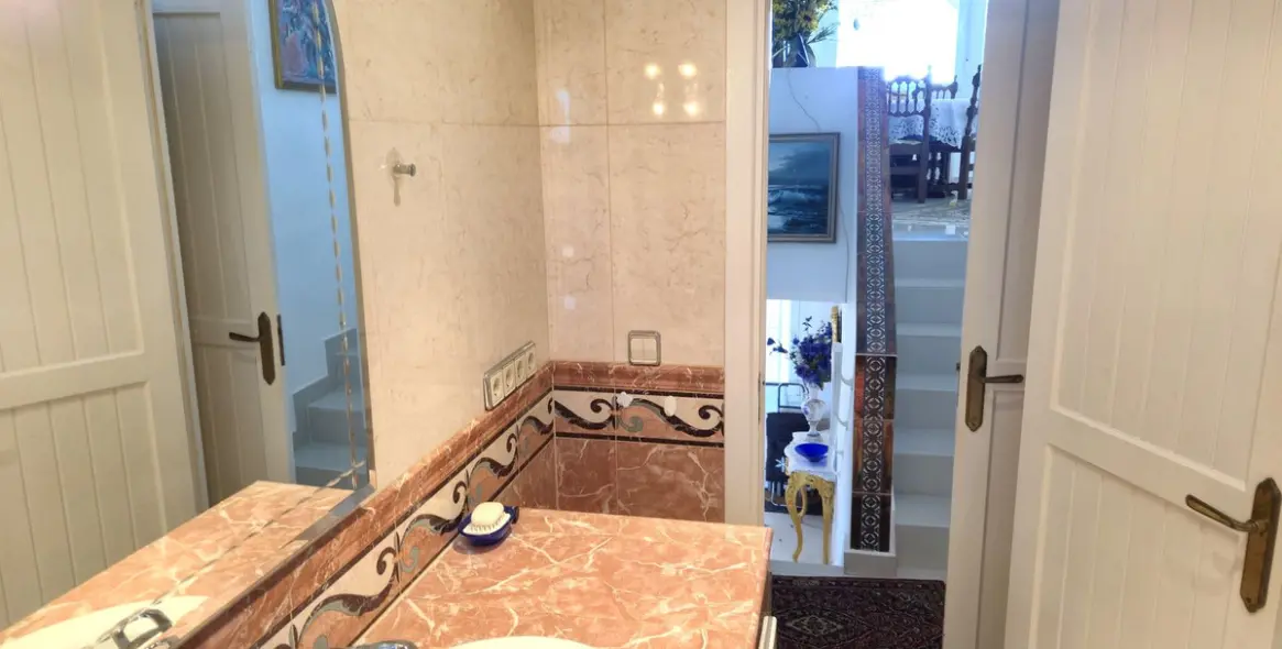 Sale of penthouse in Puerto de Cabopino 14