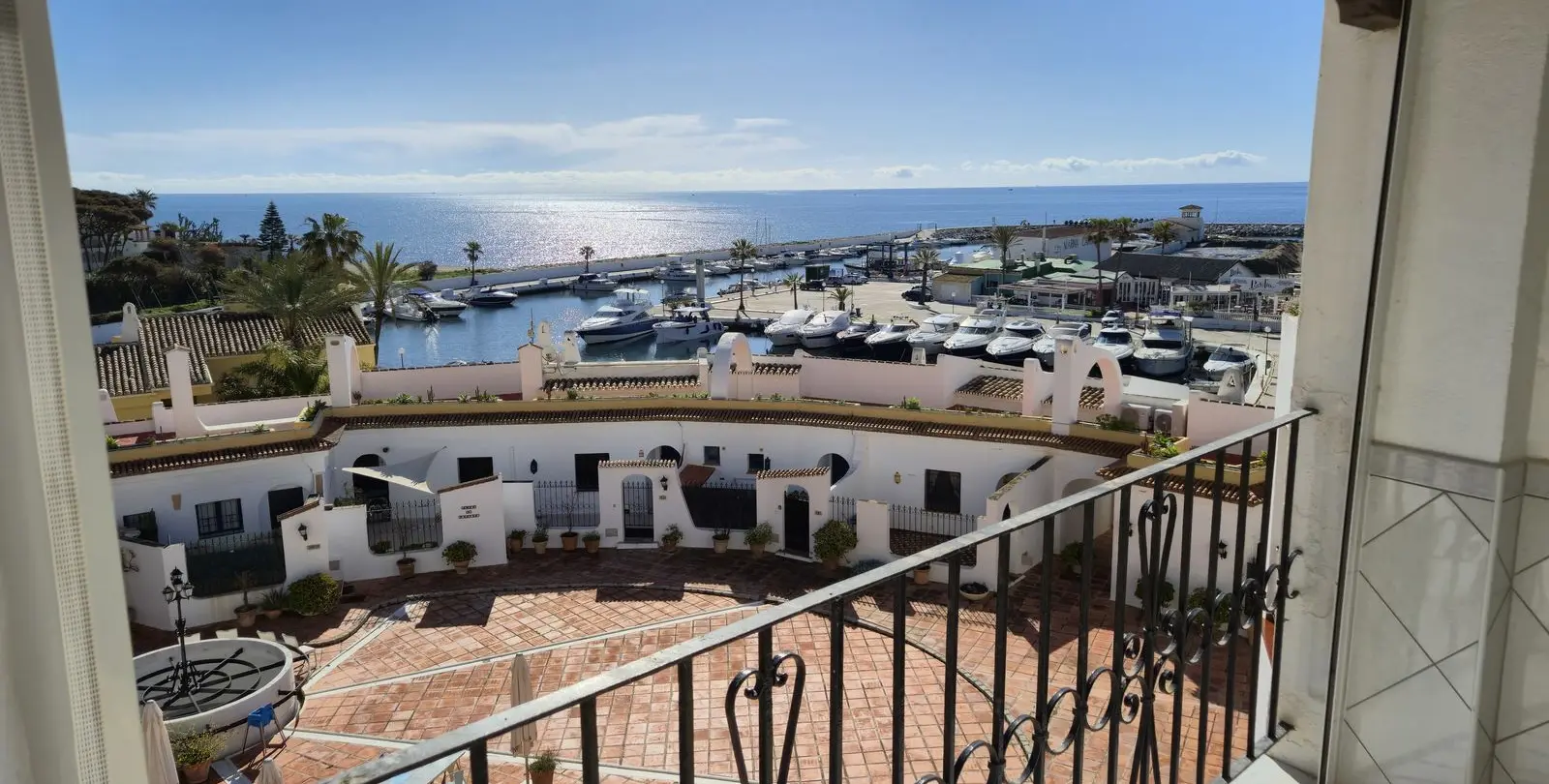 Venta de ático en Puerto de Cabopino 1