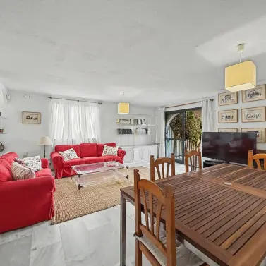 Продажа таунхауса в Casares Playa