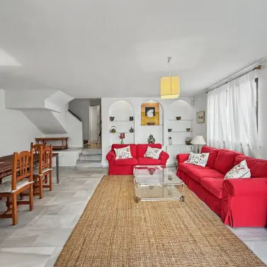 Продажа таунхауса в Casares Playa