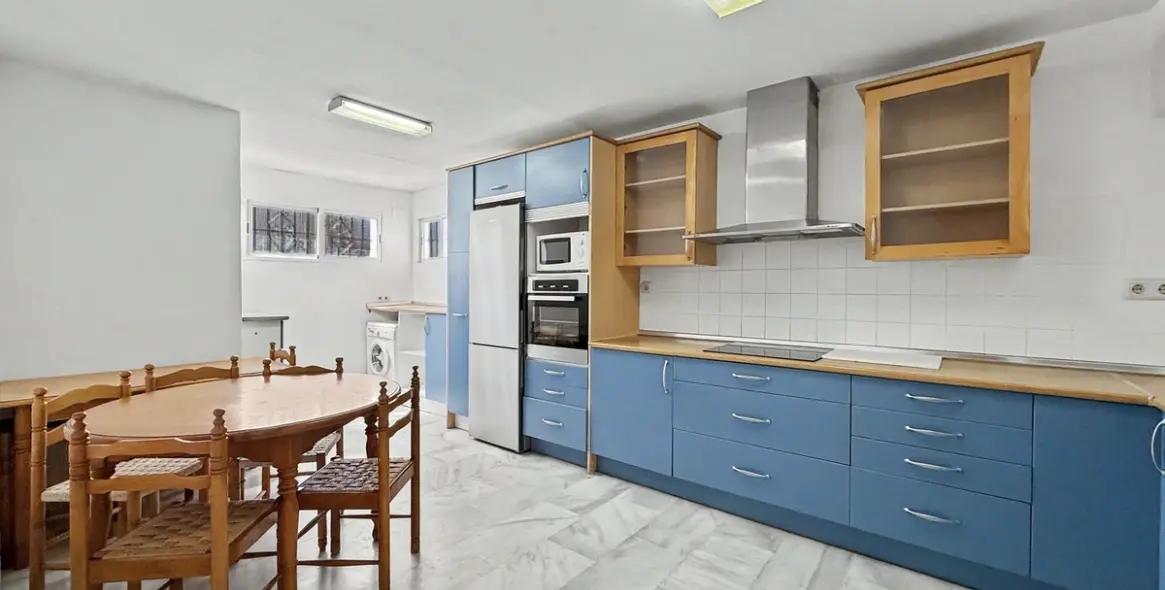 Sale of townhouse in Casares Playa 8