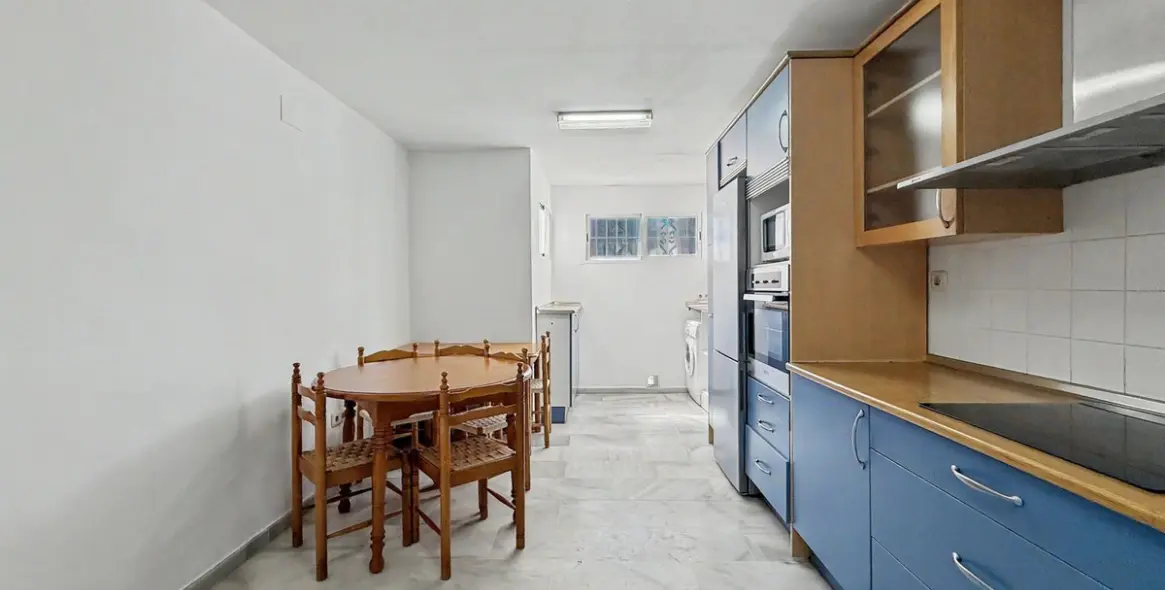 Sale of townhouse in Casares Playa 11